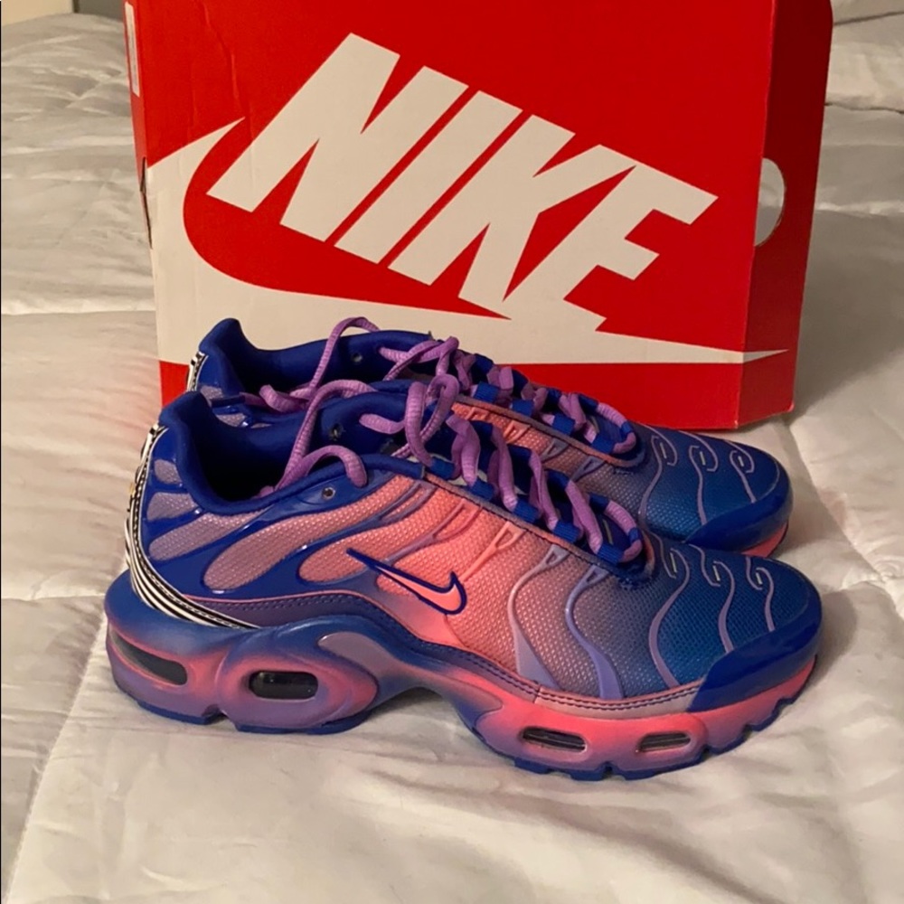 Nike AirMax Plus (GS) 5Y (boys)
